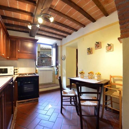 Raggi Di Sole Apartman Cortona Kültér fotó